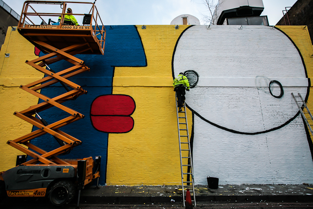 Street art in&nbsp;action