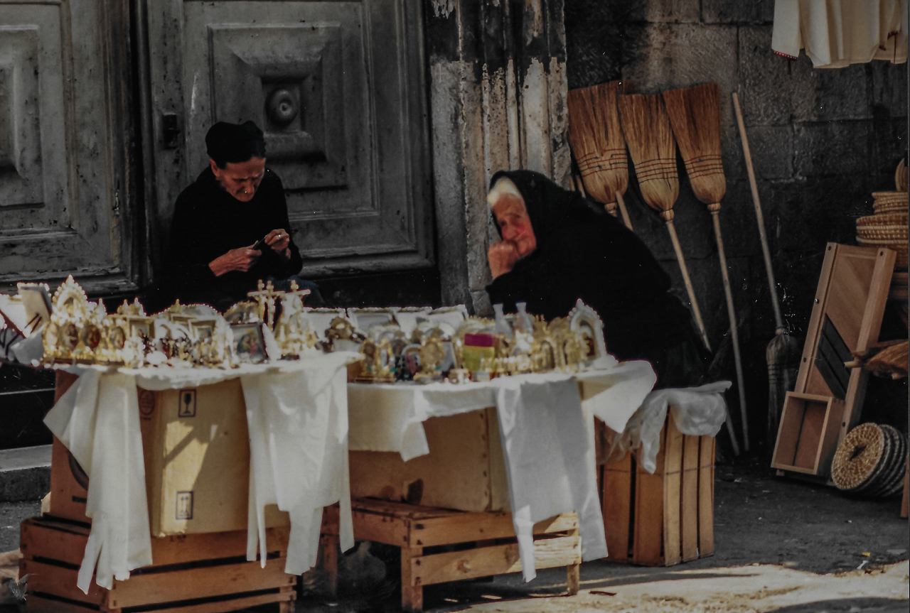 Nov 1987 Split Marketplace